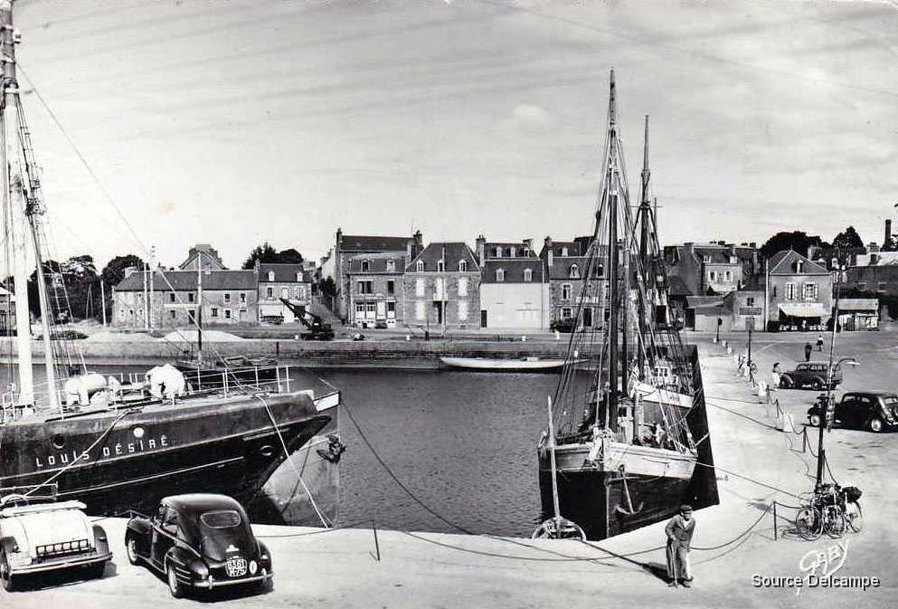 22 Paimpol Quai de Kernoa.jpg